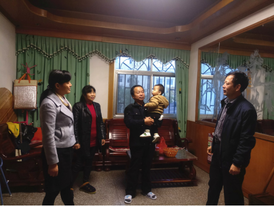 省袁管局纪委开展政治家访活动