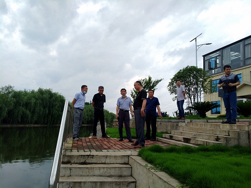 九江市水利局来省袁管局考察水利工程标准化管理工作