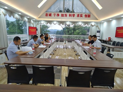 九江市水利局来省袁管局考察水利工程标准化管理工作