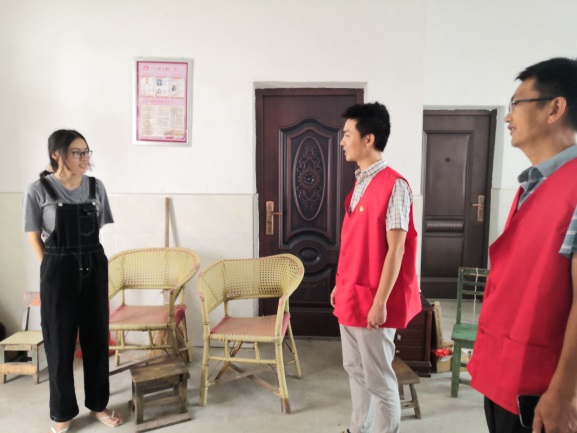 党建助推脱贫攻坚—省袁管局第二党支部开展走访慰问贫困户活动