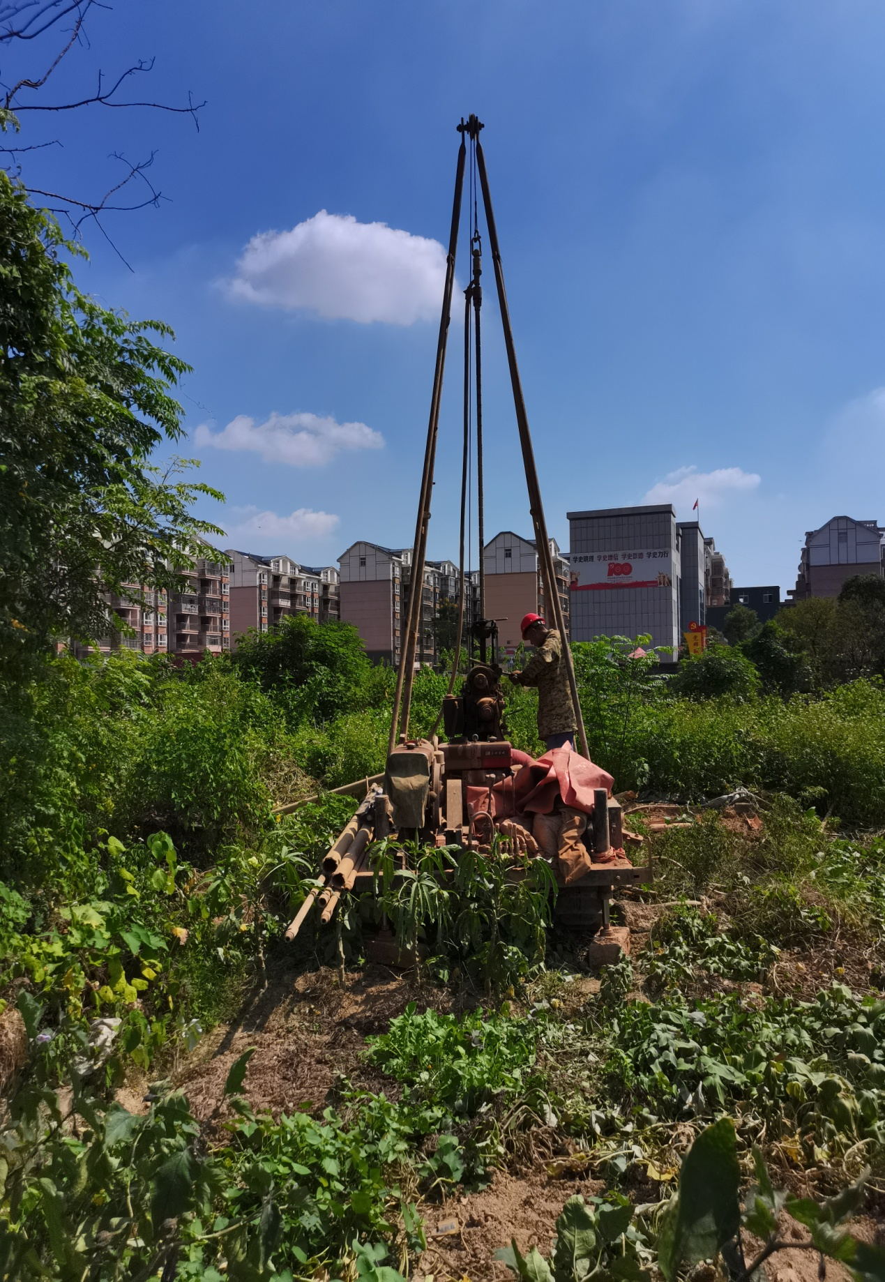 赣西仓库建设项目完成现场地质勘查工作