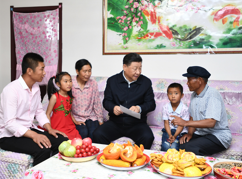 习近平在甘肃考察时强调 坚定信心开拓创新真抓实干 团结一心开创富民兴陇新局面