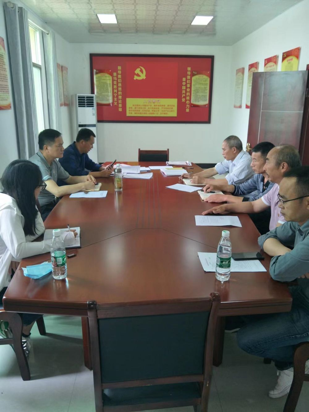 省袁管局各党支部召开狠抓工作落实专题组织生活会 省袁管局各党支部召开狠抓工作落实专题组织生活会