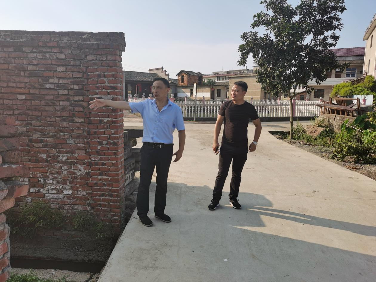 省袁管局深入新农村建设帮扶点开展调研
