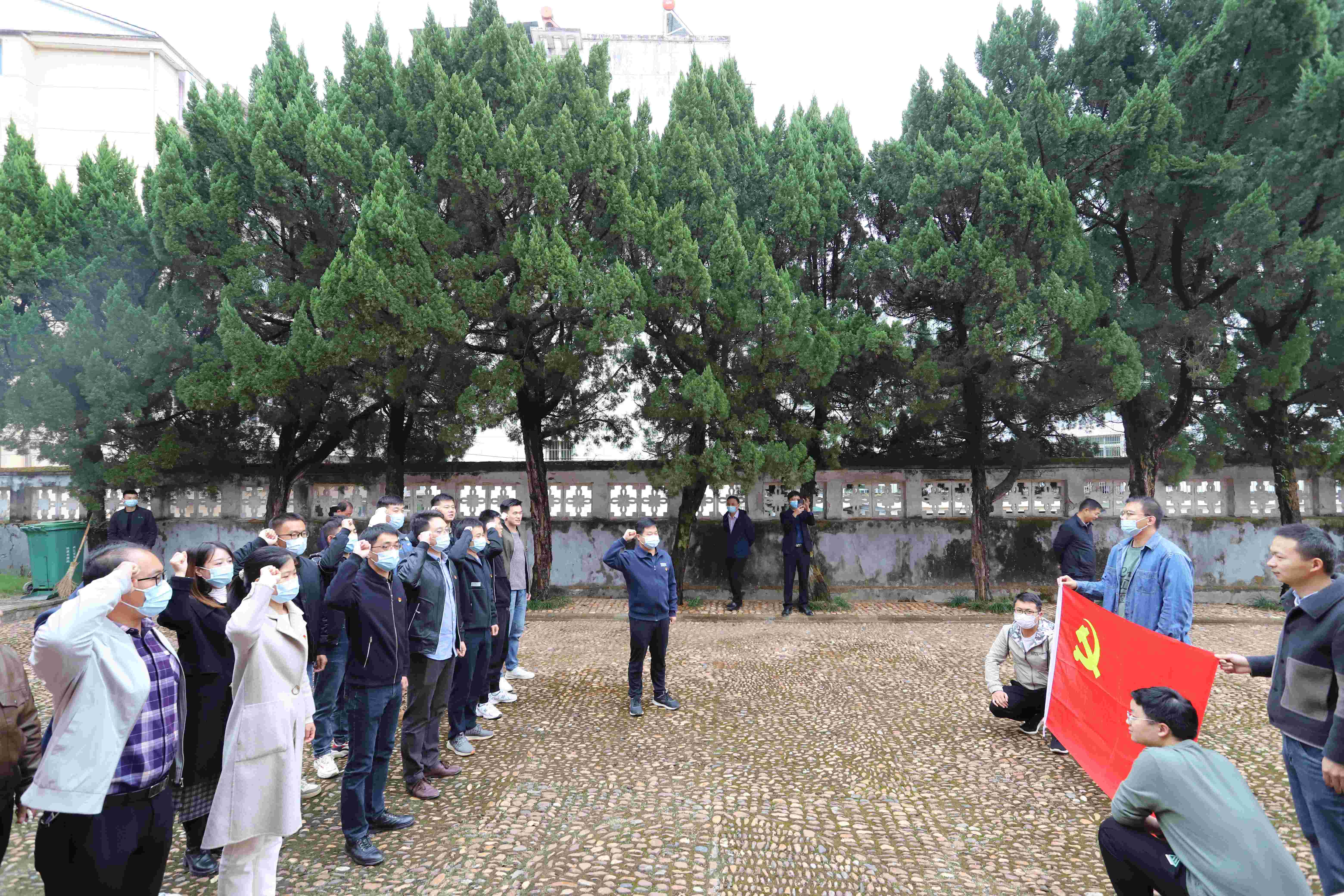 联学共建 共促提升 ——一场别开生面的青年政治理论联学活动