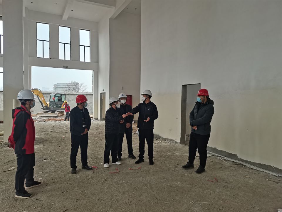 万重山调研水旱灾害防御物资  储备赣西仓库项目建设