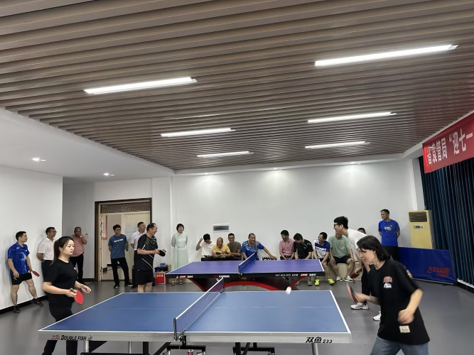 省袁管局举办“迎七一 展风采” 职工乒乓球比赛活动