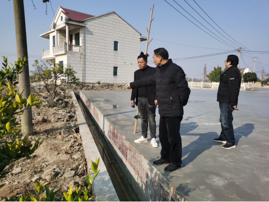 省袁管局开展调研新农村建设帮扶工作