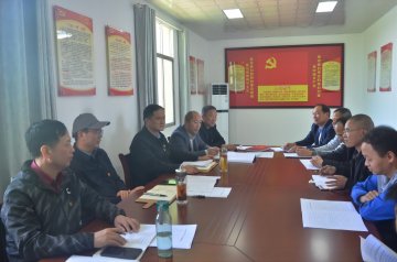 李效文开展全面从严治党工作专题调研