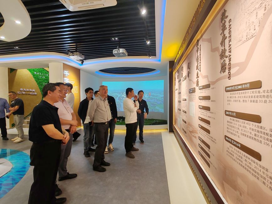 省袁管局第一党支部赴省潦管局开展联合主题党日活动