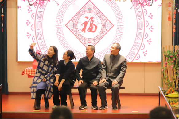 金蛇贺新春  情满幸福渠 ——省袁管局举办迎新春联欢会活动